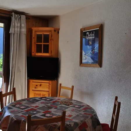 Biches 18b Apartment Chatel